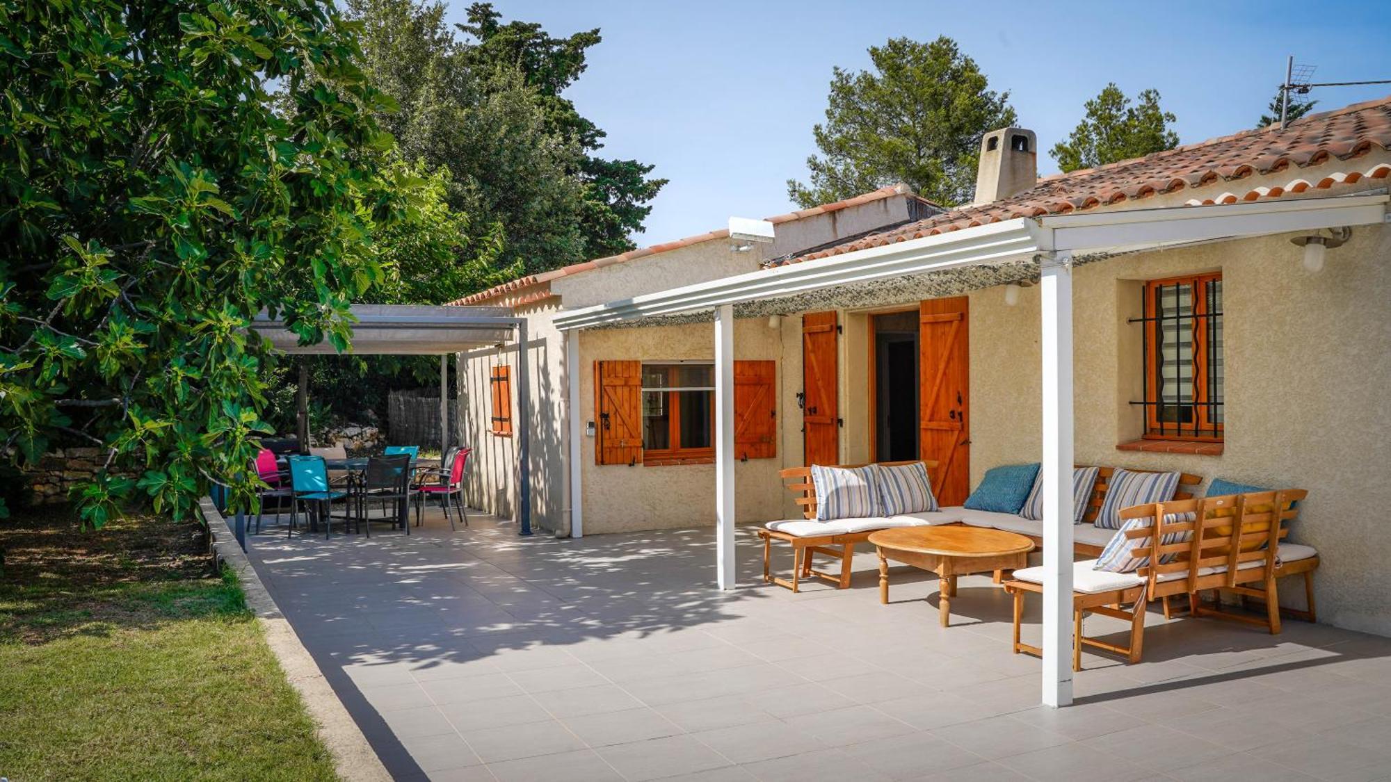 Mon Gineste Villa *